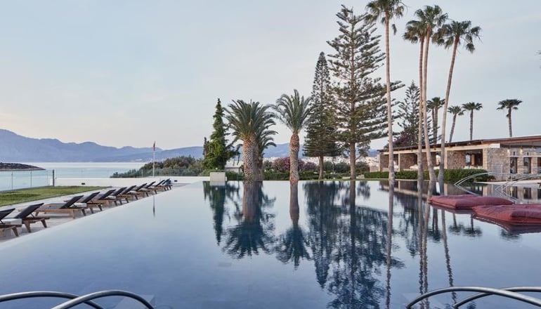 5* Minos Palace hotel & suites