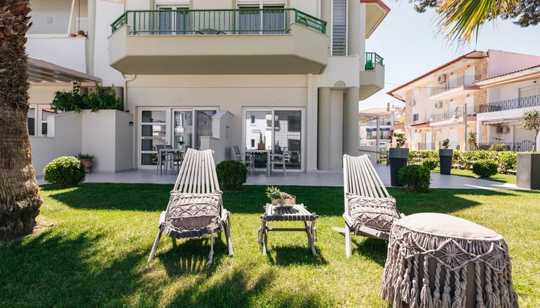 Minthi Boutique Apartments - Χανιώτη, Χαλκιδική