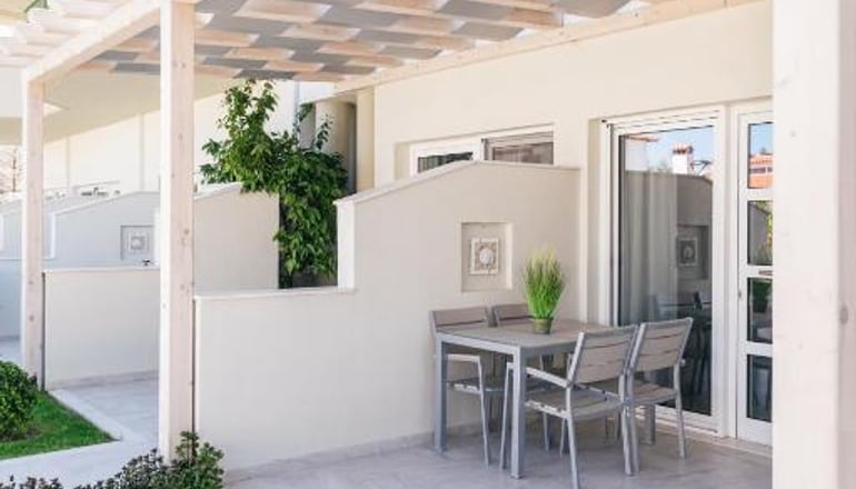 Minthi Boutique Apartments - Χανιώτη, Χαλκιδική