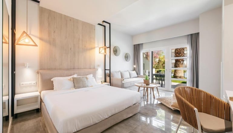 Minthi Boutique Apartments - Χανιώτη, Χαλκιδική