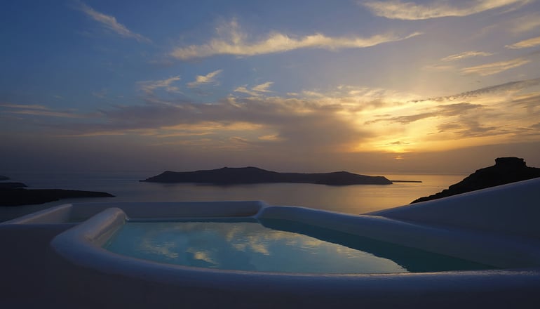 Mirabo Luxury Villas - Φηροστεφάνι, Σαντορίνη