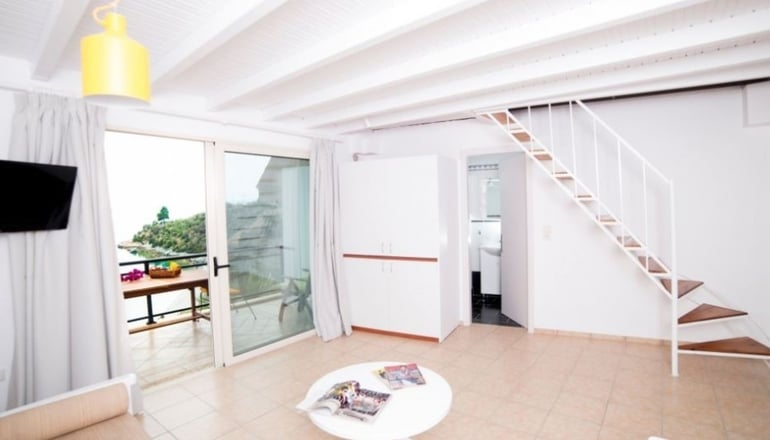Miradouro Seafront Residencies