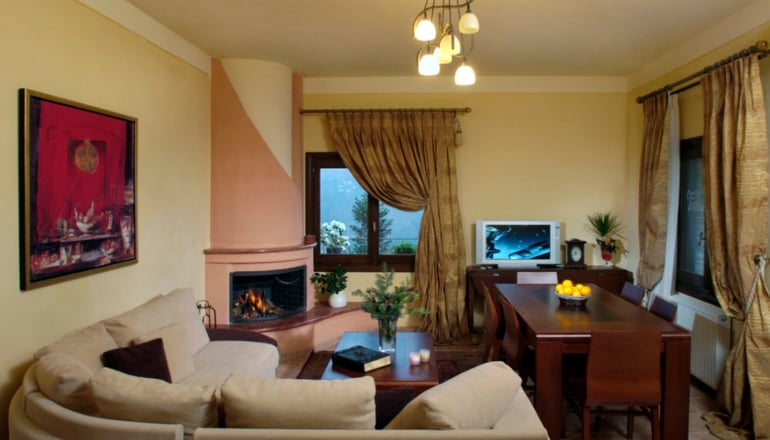 4*Miression Traditional Guesthouse & Holiday House