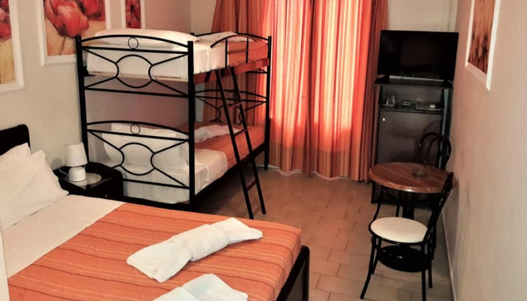 Molfetta Beach Hotel - Γουβιά, Κέρκυρα