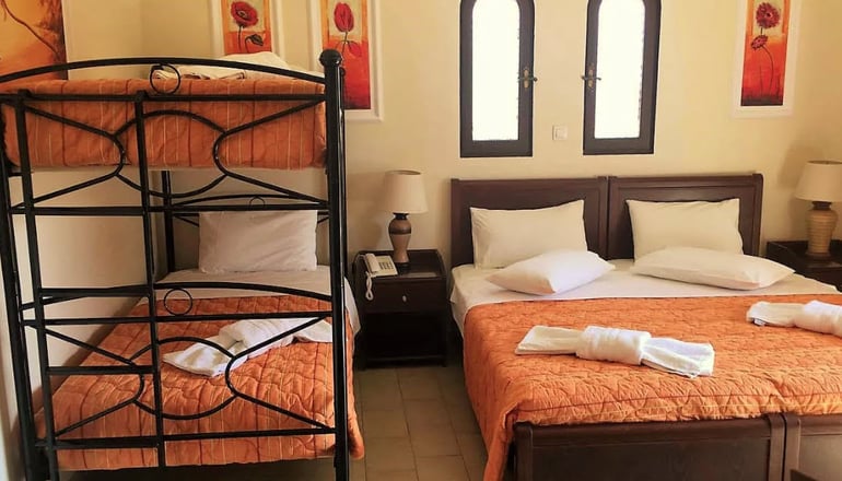Molfetta Beach Hotel - Γουβιά, Κέρκυρα