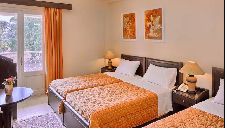 Molfetta Beach Hotel - Γουβιά, Κέρκυρα