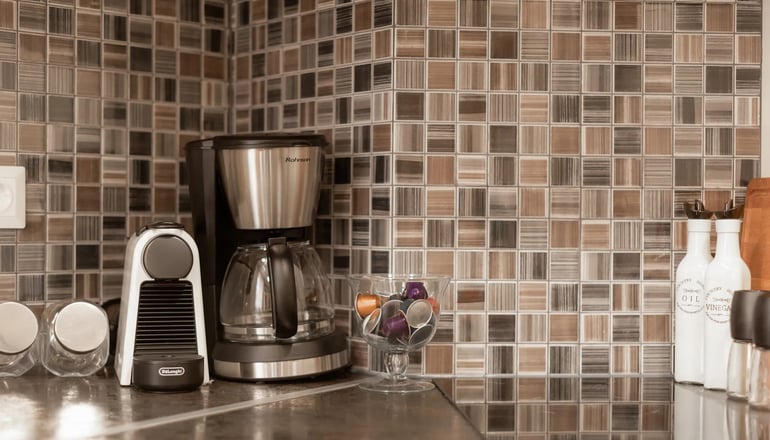 Monastiraki Urban Apartment by Bill & John Apartments Athens