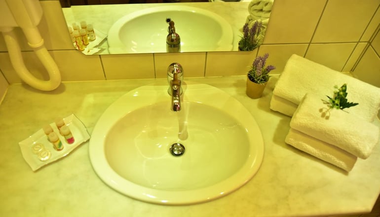 Mont Helmos Hotel