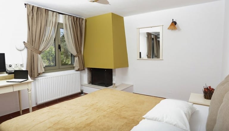 Mourtzanakis Residence