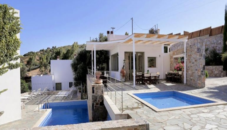 Mourtzanakis Residence