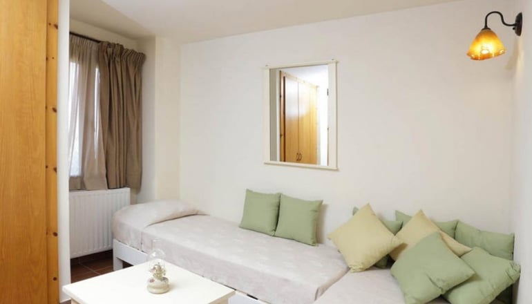 Mourtzanakis Residence