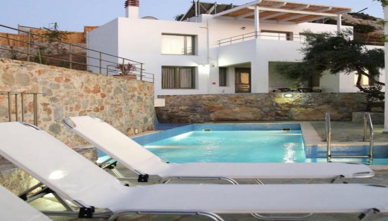 Mourtzanakis Residence