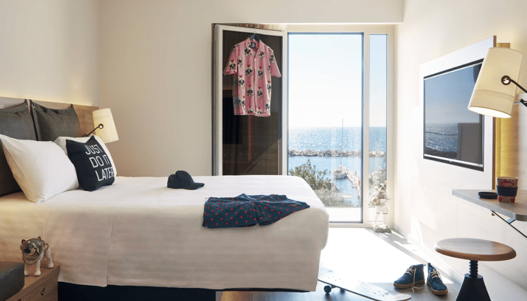 Moxy Patra Marina by Marriott International - Πάτρα