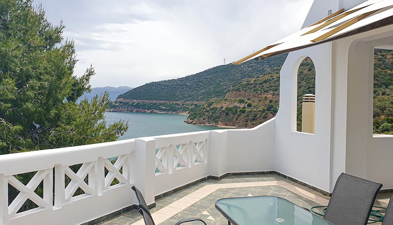 Muses SeaSide Villas