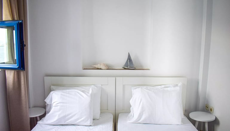 Muses SeaSide Villas