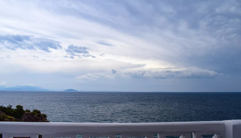 Muses SeaSide Villas