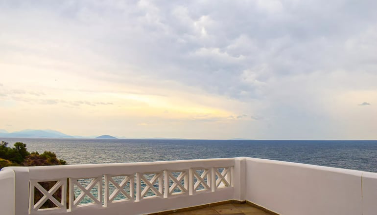 Muses SeaSide Villas