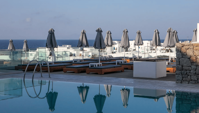 4* George Hotel-  Πλατύς Γιαλός, Μύκονος