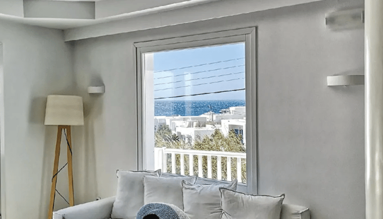 4* George Hotel-  Πλατύς Γιαλός, Μύκονος