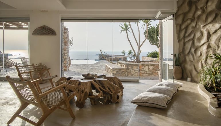 Mythic Exclusive Retreat Paros