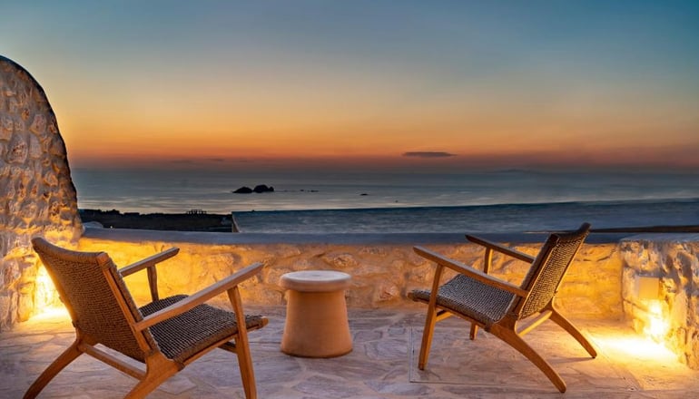 Mythic Exclusive Retreat Paros