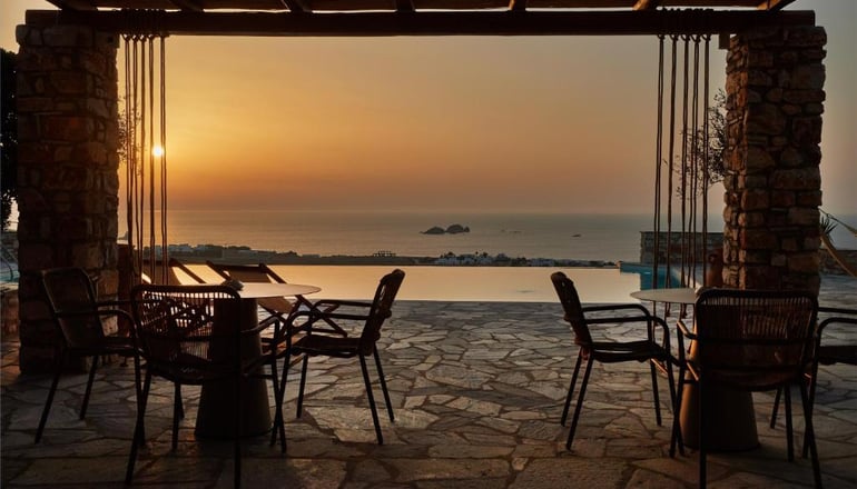 Mythic Exclusive Retreat Paros