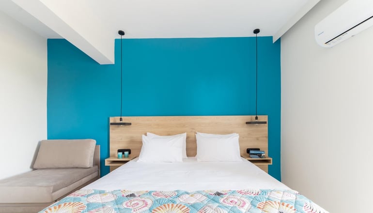 4* Mythic Summer Hotel