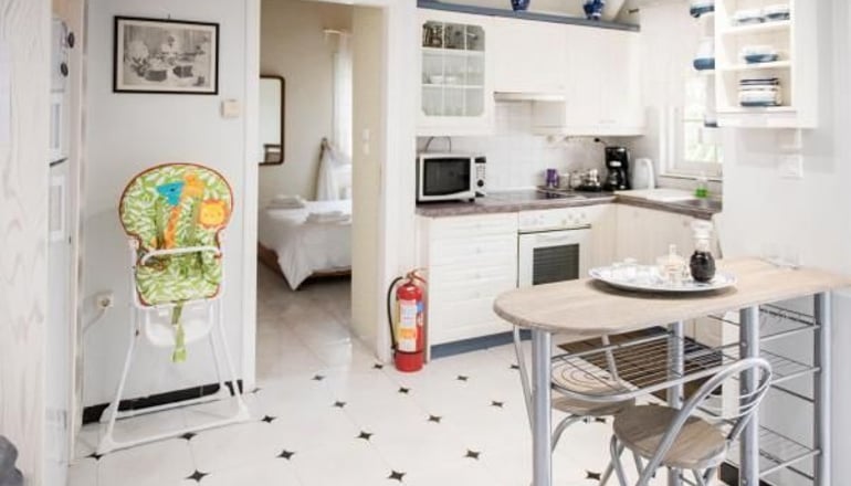 Natalie Apartments - Αρτέμιδα, Λούτσα