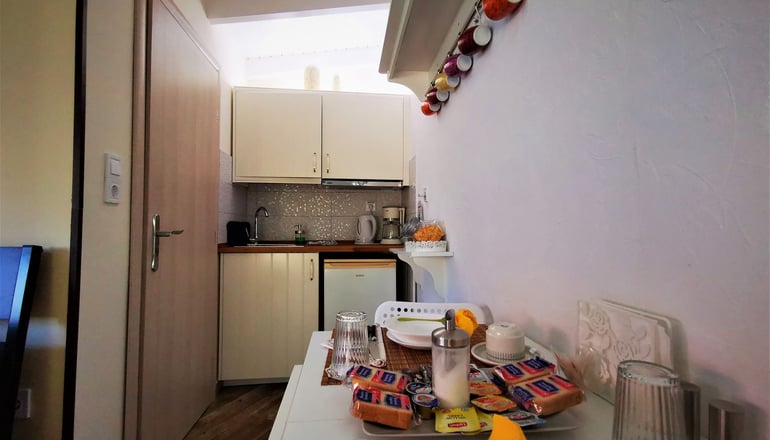 Natalie Apartments - Αρτέμιδα, Λούτσα