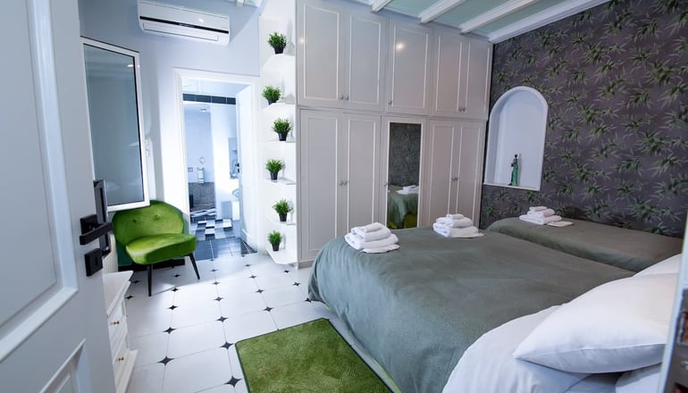 Natalie Apartments - Αρτέμιδα, Λούτσα
