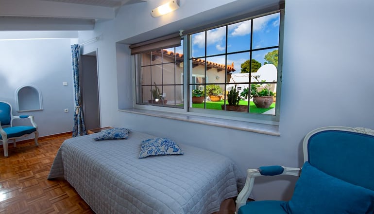 Natalie Apartments - Αρτέμιδα, Λούτσα