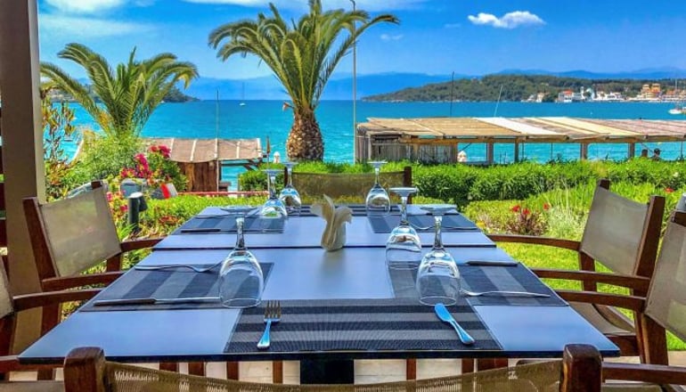 Nautica Bay Hotel