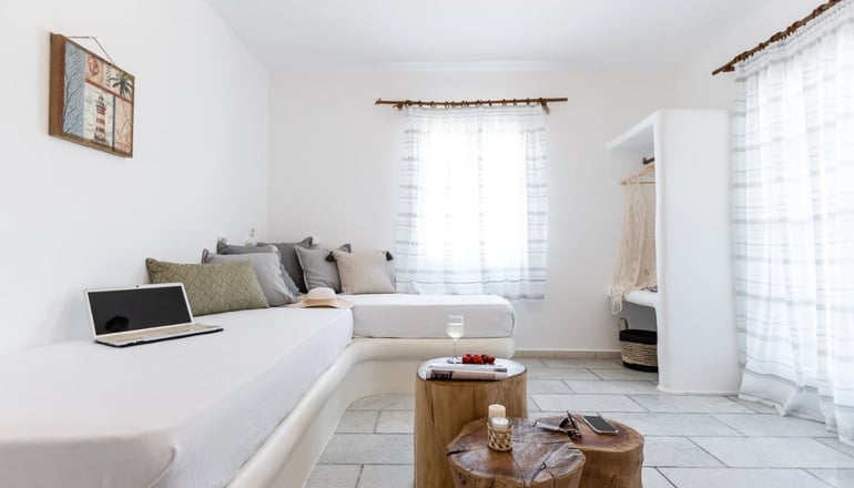 Naxian Serenity Suites - Αγία Άννα, Νάξος