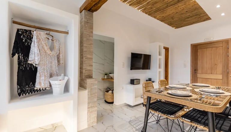 Naxian Serenity Suites - Αγία Άννα, Νάξος