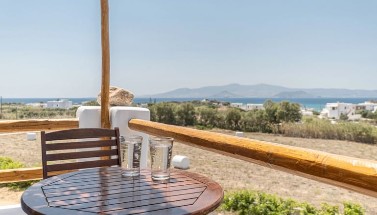 Naxian Serenity Suites - Αγία Άννα, Νάξος