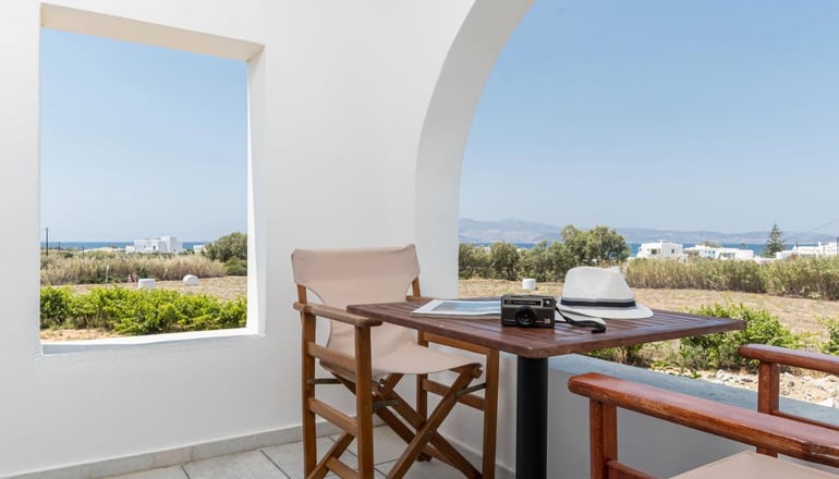 Naxian Serenity Suites - Αγία Άννα, Νάξος