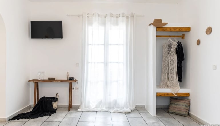 Naxian Serenity Suites - Αγία Άννα, Νάξος