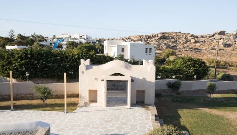 Naxos Euphoria Suites