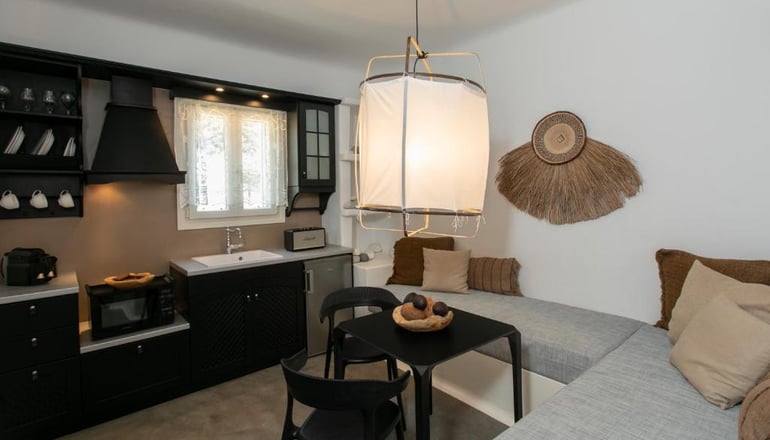 Naxos Euphoria Suites