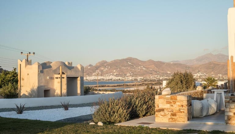 Naxos Euphoria Suites