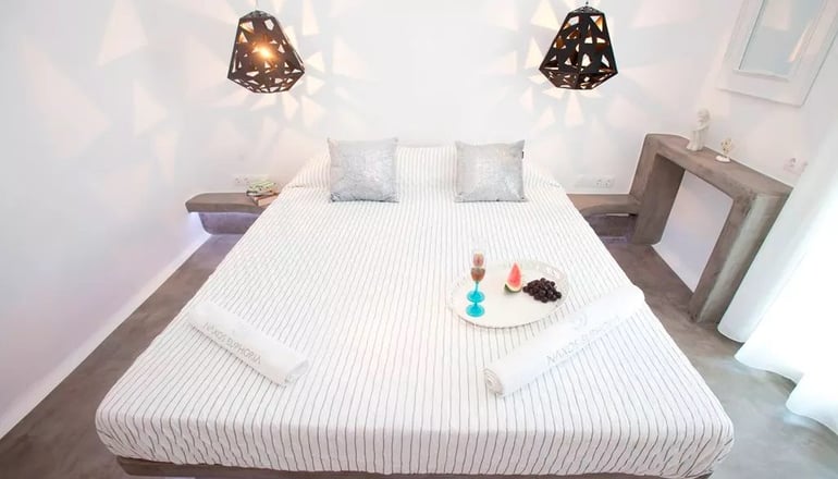 Naxos Euphoria Suites