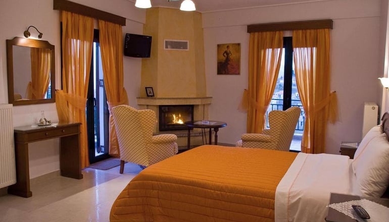 Nefeles Hotel