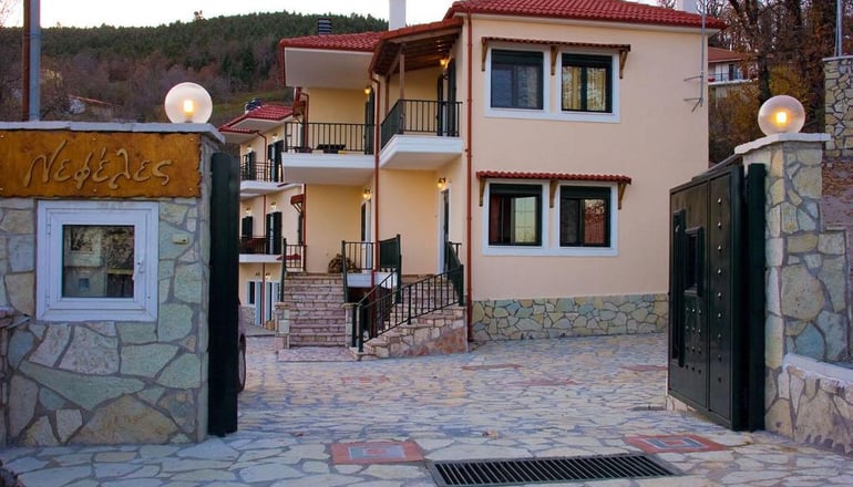 Nefeles Hotel
