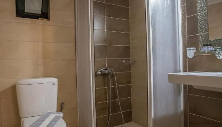 Nefeles Hotel