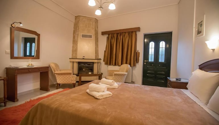 Nefeles Hotel