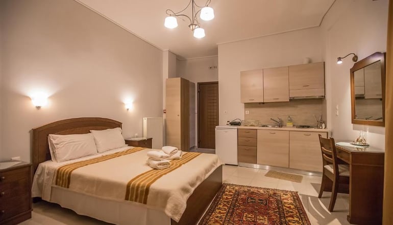 Nefeles Hotel
