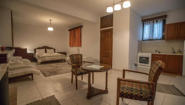 Nefeles Hotel