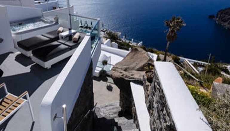 Nevma Suites - Φηροστεφάνι, Σαντορίνη