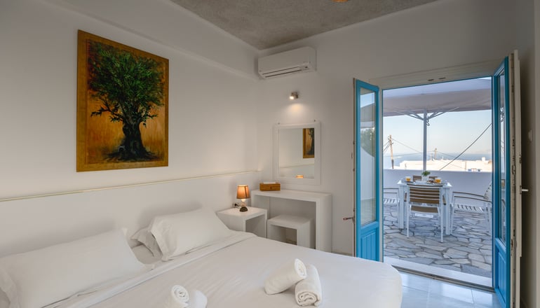 Nevma Suites - Φηροστεφάνι, Σαντορίνη