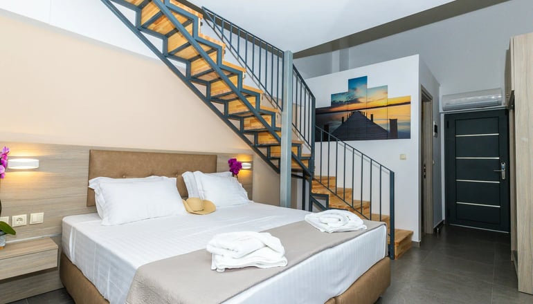 New Story Luxury Suites - Ποσείδι, Χαλκιδική